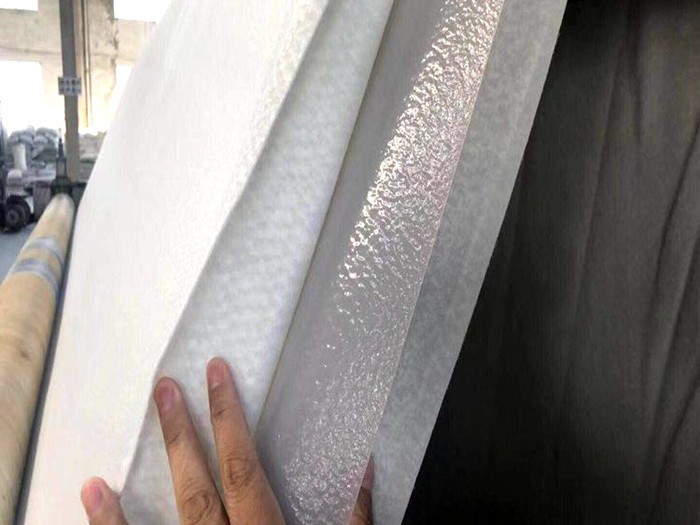 復(fù)合土工膜（兩布一膜）